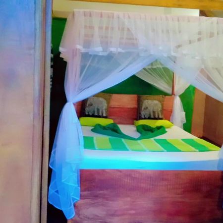 Hotel Sigiri Aliya Tree House Sigiriya Exterior foto